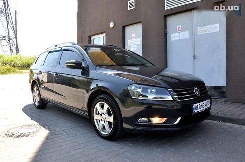 Volkswagen Passat 2011 - фото 6