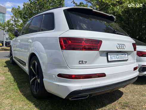 Audi Q7 2019 - фото 26