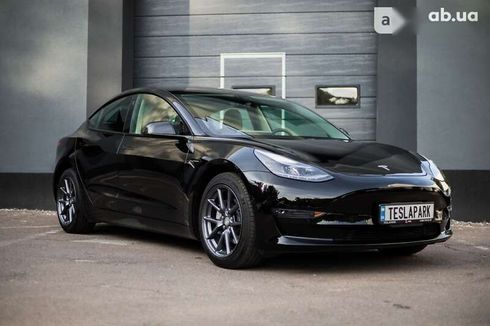 Tesla Model 3 2021 - фото 10