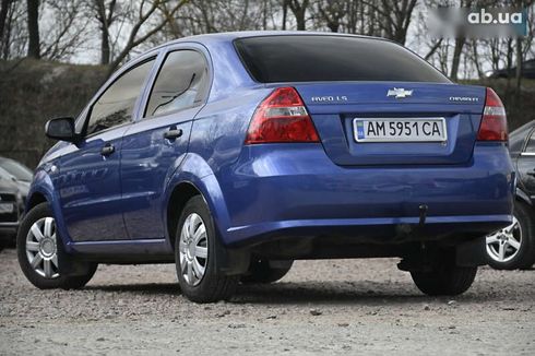 Chevrolet Aveo 2009 - фото 8