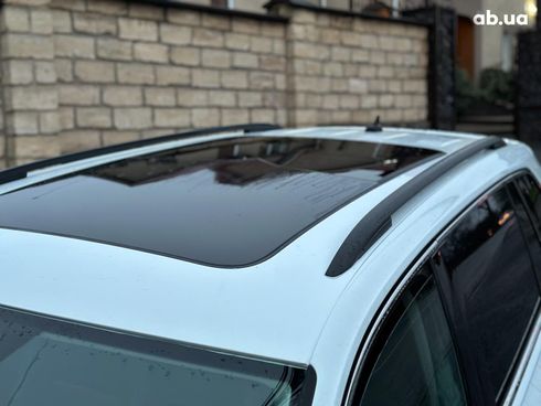 Volkswagen Tiguan 2021 белый - фото 24