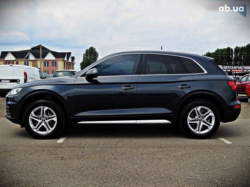 Audi Q5 2017 - фото 13