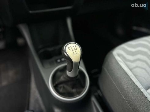 Skoda Fabia 2008 - фото 29