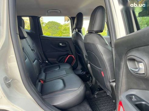 Jeep Renegade 2016 - фото 15