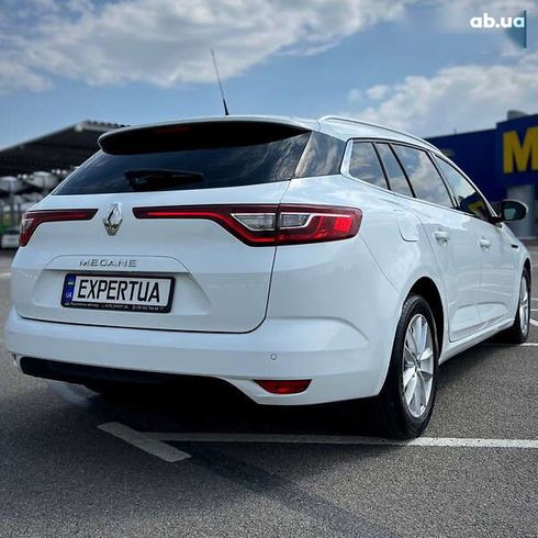 Renault Megane 2018 - фото 3