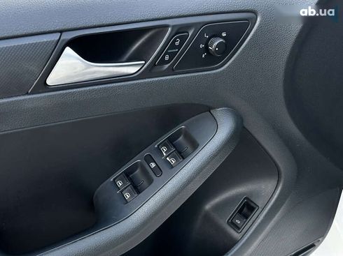 Volkswagen Jetta 2012 - фото 8