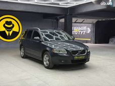 Продаж вживаних Volvo V50 в Чернівцях - купити на Автобазарі