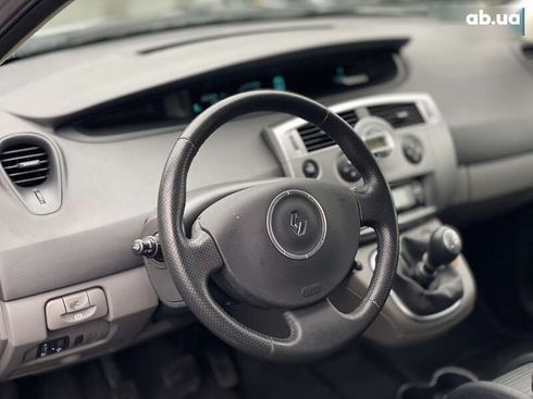 Renault Scenic 2007 - фото 19