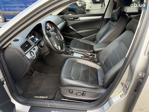 Volkswagen Passat 2011 - фото 11