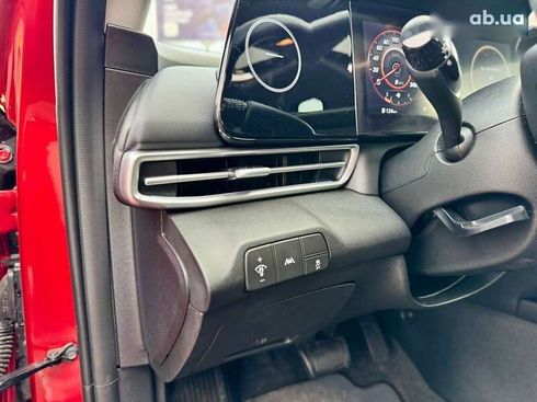 Hyundai Elantra 2022 - фото 26