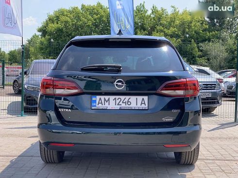 Opel Astra 2016 - фото 15