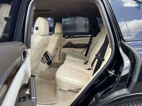 Porsche Cayenne 2011 - фото 22