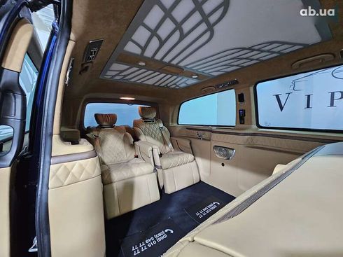 Mercedes-Benz V-Класс 2022 - фото 8