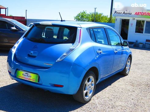 Nissan Leaf 2011 - фото 2