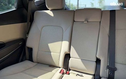 Hyundai Santa Fe 2017 - фото 24