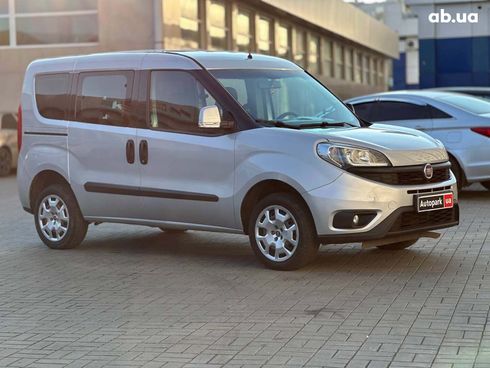 Fiat Doblo 2017 серый - фото 3