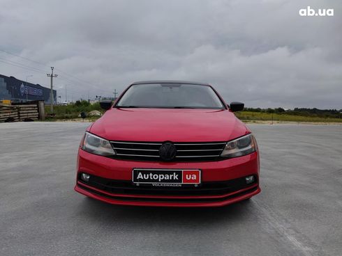 Volkswagen Jetta 2014 красный - фото 2