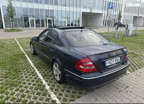 Mercedes-Benz E-Класс 2004 синий - фото 2