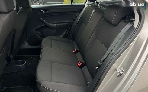 Skoda Rapid 2013 - фото 21