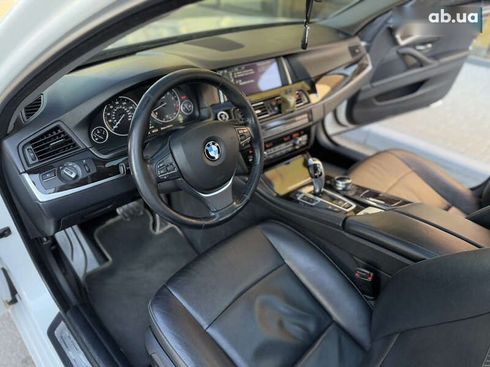 BMW 5 серия 2013 - фото 16