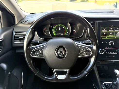Renault Megane 2017 - фото 27
