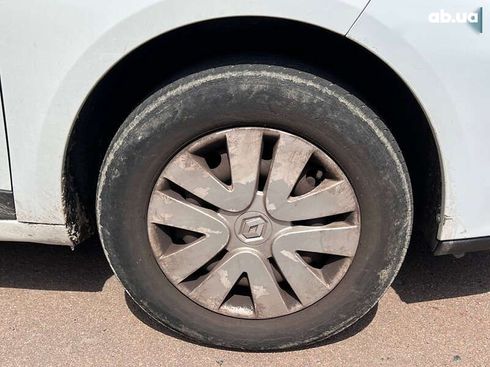 Renault Fluence 2012 - фото 10