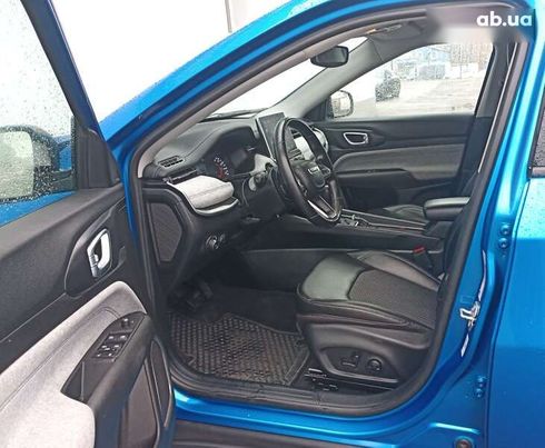 Jeep Compass 2022 - фото 10