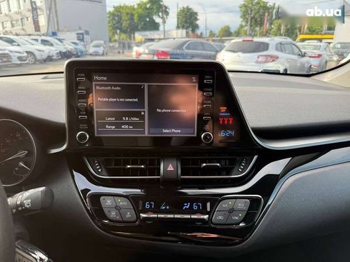 Toyota C-HR 2019 - фото 22