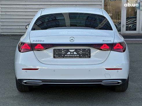 Mercedes-Benz E-Класс 2024 - фото 10