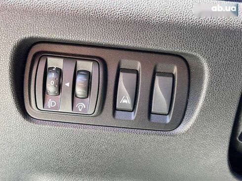 Renault Kadjar 2020 - фото 17