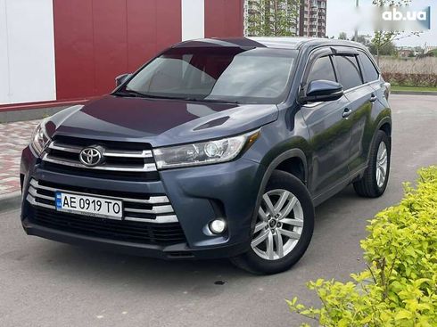 Toyota Highlander 2015 - фото 3