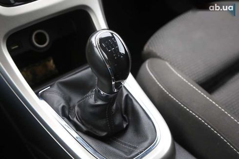 Opel Astra 2011 - фото 20