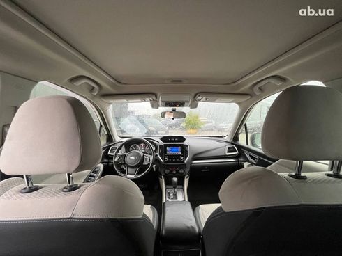 Subaru Forester 2018 белый - фото 9