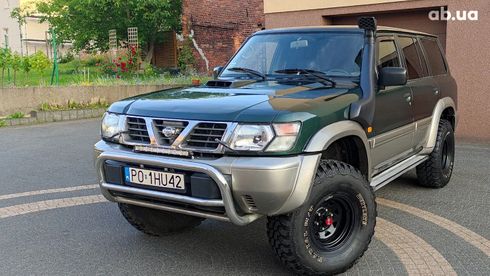 Nissan Patrol 2007 зеленый - фото 6