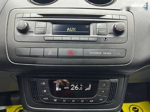 SEAT Ibiza 2010 - фото 17