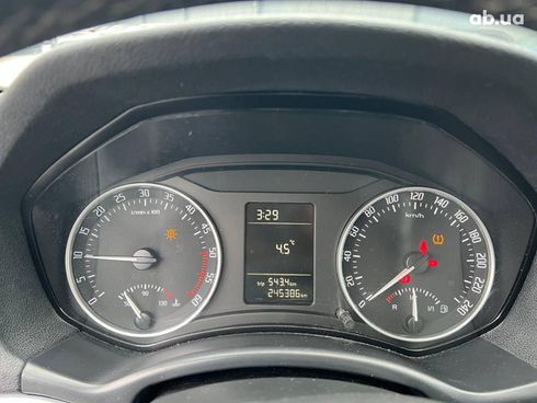 Skoda Octavia 2010 серый - фото 21