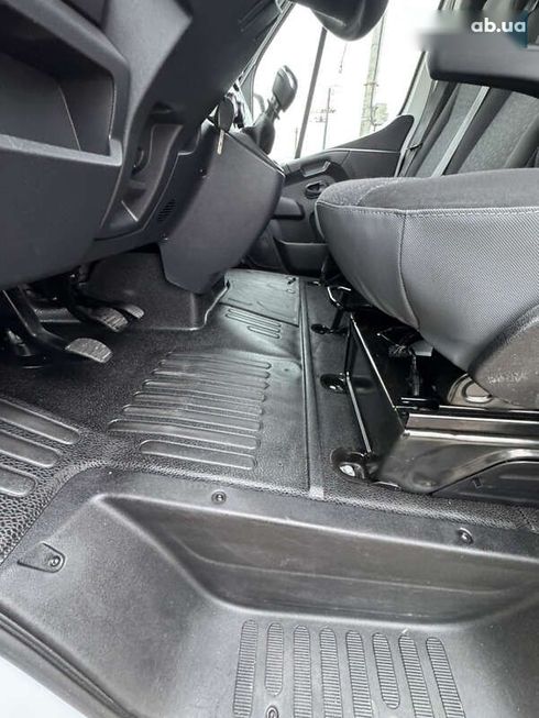 Opel Movano 2020 - фото 21