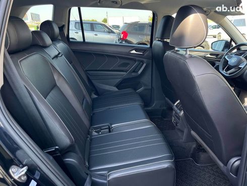 Volkswagen Tiguan 2021 черный - фото 22