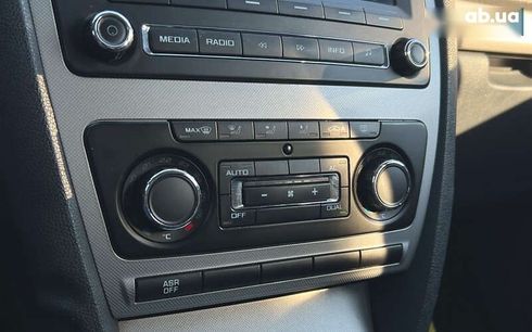 Skoda Octavia 2009 - фото 17