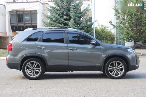 Kia Sorento 2014 - фото 8