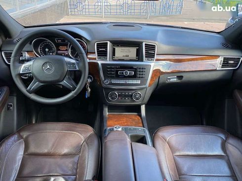 Mercedes-Benz M-Класс 2013 - фото 21