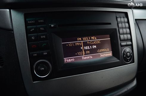 Mercedes-Benz Viano 2012 серый - фото 10