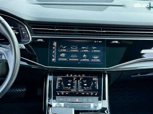 Audi Q7 2021 - фото 25