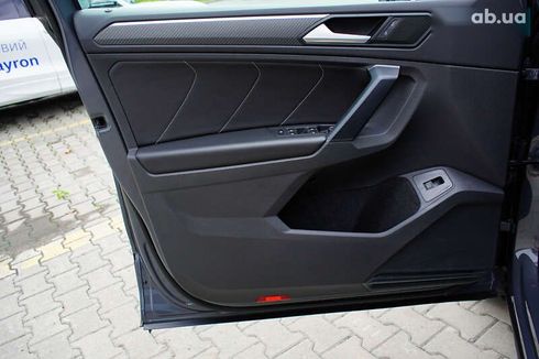 Volkswagen Tiguan 2021 - фото 17