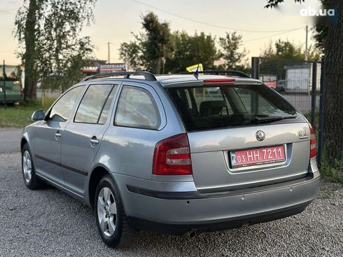 Skoda Octavia 2004 - фото 19