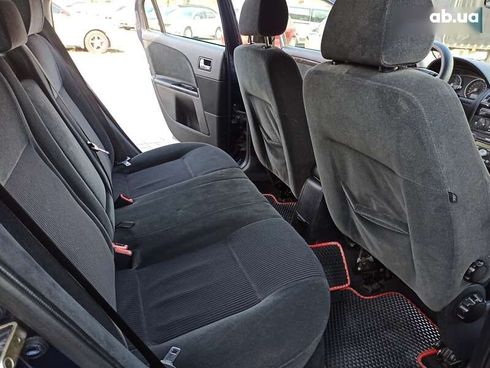 Ford Mondeo 2003 - фото 16