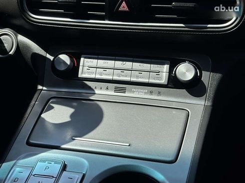 Hyundai Kona Electric 2020 - фото 26