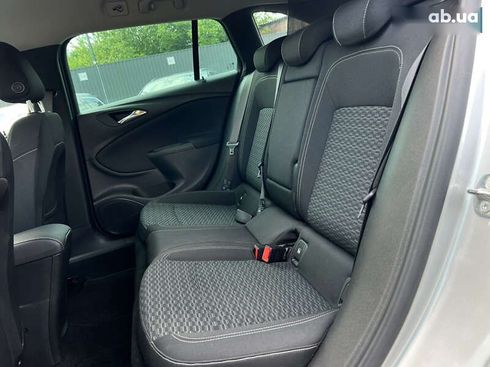 Opel Astra 2019 - фото 30