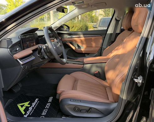 Skoda Superb 2025 - фото 16