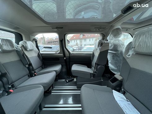 Volkswagen Multivan 2023 - фото 5